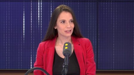 Réhabilitation des femmes condamnées pour avortement : devoir de mémoire, selon la Fondation des Femmes. Réhabiliter les femmes condamnées pour avortement : "Un devoir de mémoire nécessaire", plaide la Fondation des Femmes à l'occasion des 50 ans de la loi Veil