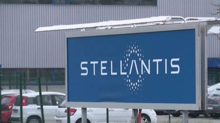 Stellantis : moteurs défaillants, colère des conducteurs Automobile : des moteurs Stellantis défaillants fâchent les conducteurs