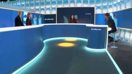 UE vs Trump : Débats sur l’actualité avec Salhia Brakhlia et Renaud Dély – Les informés du 21 janvier L'UE face à Donald Trump, les appels à quitter X... Les informés du matin du mardi 21 janvier
Tous les matins, les informés débattent de l'actualité autour de Salhia Brakhlia et Renaud Dély.