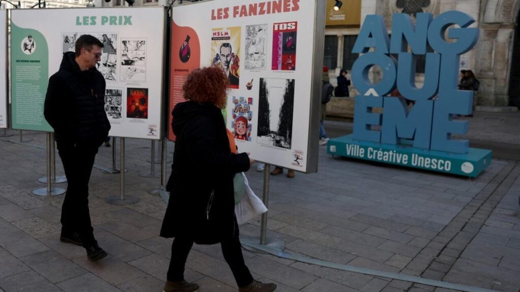 Superman et les artistes espagnols mènent la charge du Festival de bandes dessinées d'Angoulême