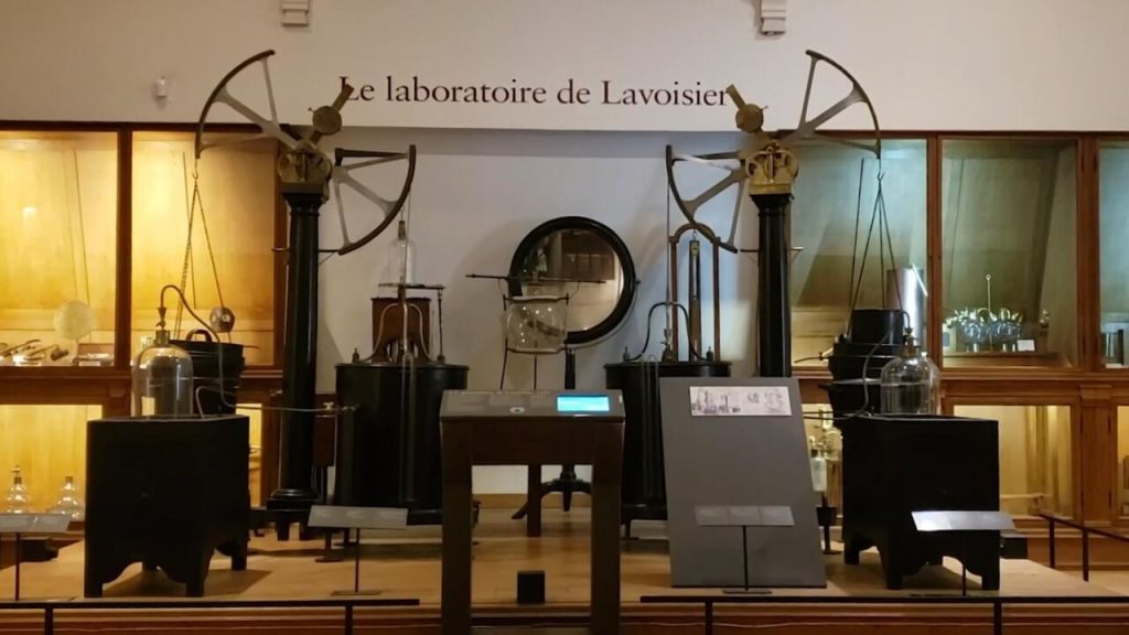 Antoine Lavoisier: Le Français qui a transformé la chimie pour toujours