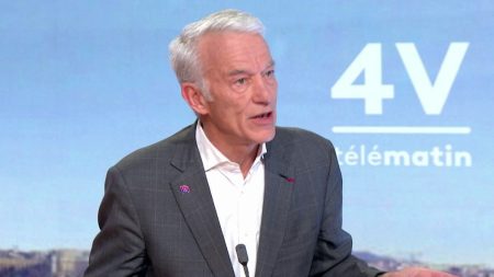 Budget 2025 : Patrick Martin critique un « mauvais budget » Budget 2025 : “c’est un mauvais budget”, estime Patrick Martin