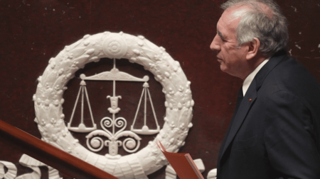 Budget 2025 : le gouvernement Bayrou échappera-t-il à une motion de censure ? Budget 2025 : le gouvernement Bayrou échappera-t-il à la motion de censure ?