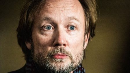 Censure toujours possible selon Vallaud sur le gouvernement Bayrou Gouvernement de François Bayrou : le socialiste Boris Vallaud affirme que la censure "est toujours sur la table"