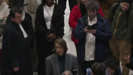 Affaire Adèle Haenel : le réalisateur Christophe Ruggia condamné à de la prison ferme