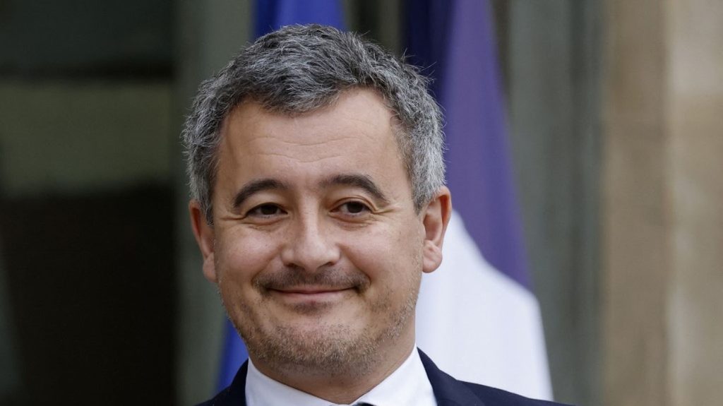 Gérald Darmanin propose d'accélérer les procédures d'expulsion en supprimant une commission ad hoc