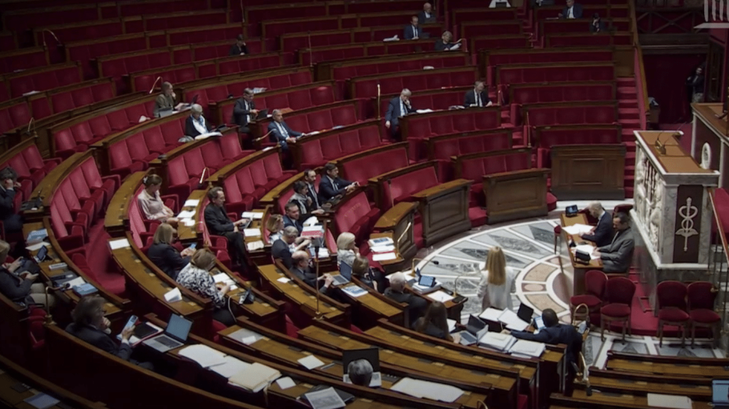 Loi sur la fin de vie : deux textes débattus au Parlement