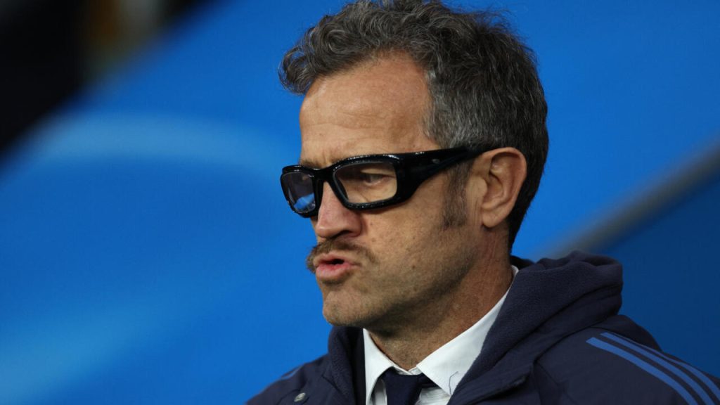 France Rugby Boss Galthié Jettisons Stars pour Six Nations Clash en Italie