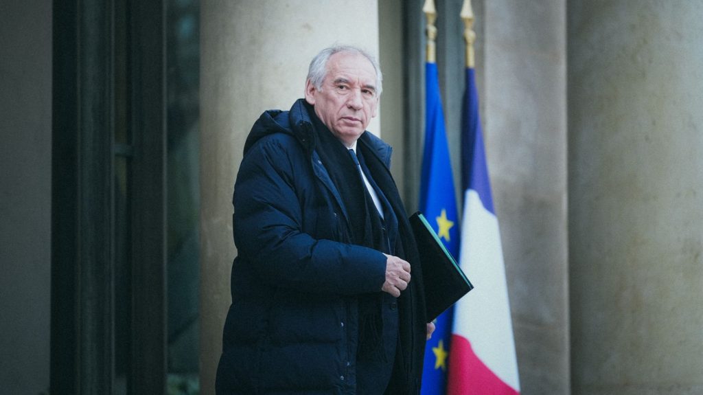 Municipales 2026 : François Bayrou a reçu des députés favorables à la réforme du mode de scrutin pour Paris, Lyon et Marseille