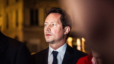 François-Xavier Bellamy soutient Retailleau pour la présidence des Républicains. :
Vidéo
L'eurodéputé François-Xavier Bellamy "soutiendra" Bruno Retailleau dans la course à la présidence des Républicains