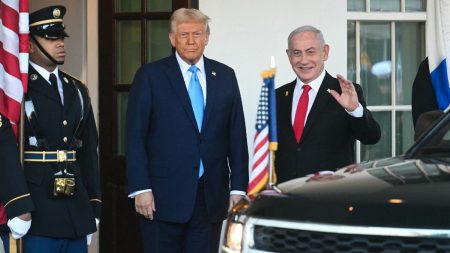 :
    le dernier publié



  



  


      

  

  
    
    "Gaza-Côte d'azur", alcool sur les réseaux et Netflix évince Karla Sofía Gascón : ça dit quoi ce 5 février ?

          Ce mercredi 5 février, Donald Trump propose que les Etats-Unis prennent le contrôle de la bande de Gaza, une proposition de loi veut interdire aux influenceurs de faire de la pub pour l'alcool et Karla Sofía Gascón ne participe plus à la promo d'"Emilia Perez".
    
    
          Diffusé le 05/02
                      
        1min