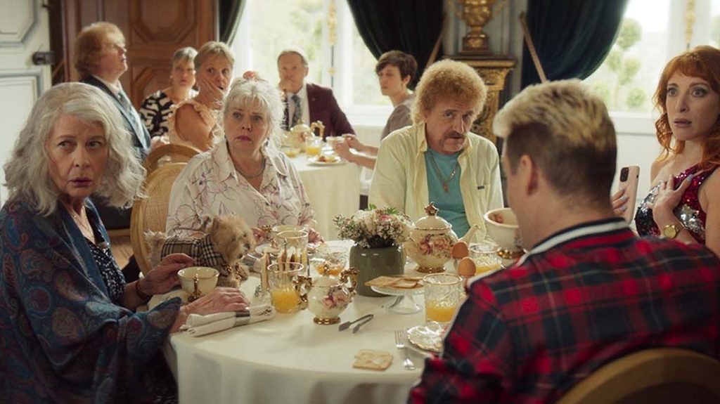 Le film "God save the Tuche" atteint le million de spectateurs dès sa première semaine en salles