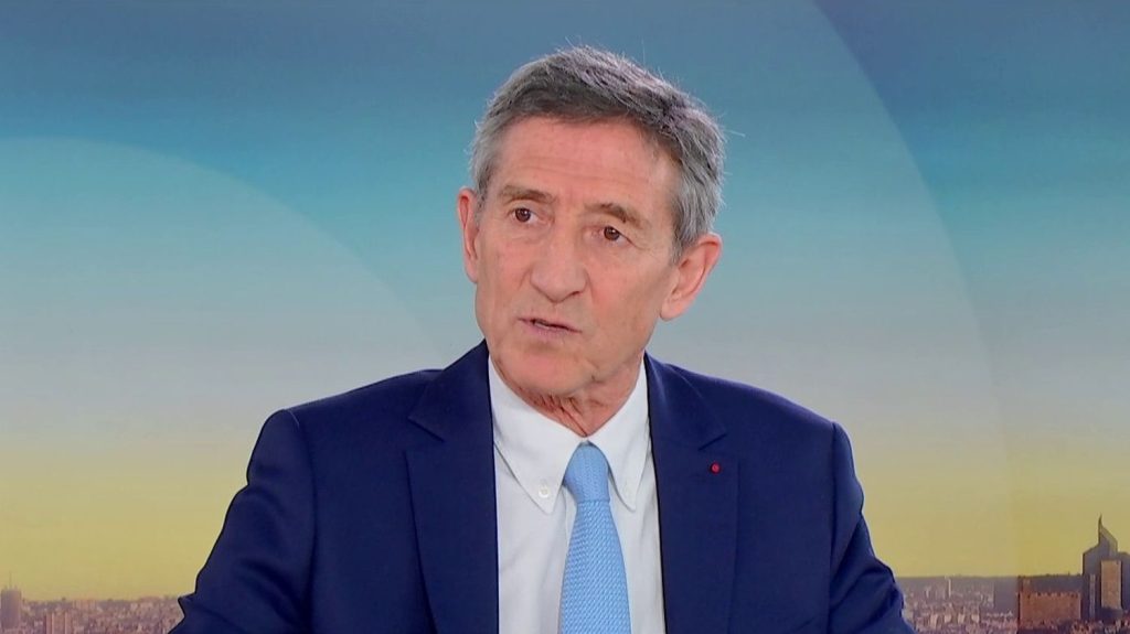 Guerre en Ukraine : "La France est leader en termes militaires, ce n'est pas plus mal qu'elle soit à Washington", estime le général Patrick Dutartre