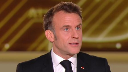 IA : « Un moment d’opportunités pour l’humanité », affirme Emmanuel Macron Intelligence artificielle : "C’est un moment d'opportunités pour l'humanité", assure Emmanuel Macron