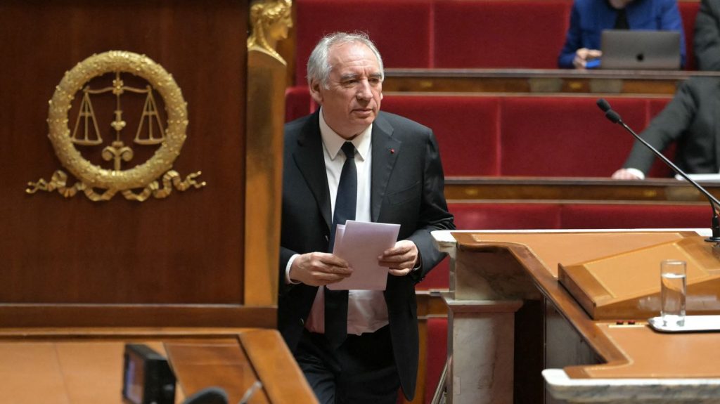 Immigration, retraites, fin de vie… Après le budget, quels sont les dossiers majeurs sur la table du gouvernement de François Bayrou ?