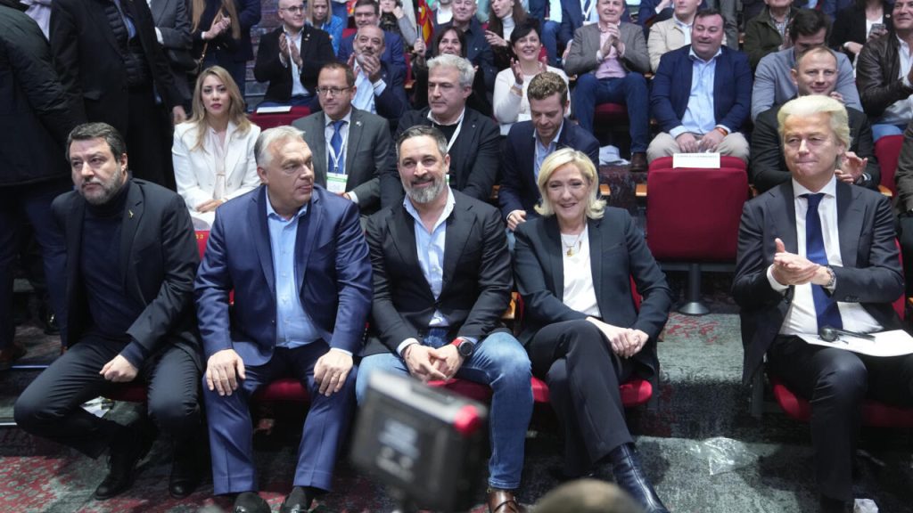 Les dirigeants d'extrême droite d'Europe saluent Trump et minimisent la menace des tarifs américains