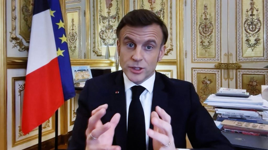 Emmanuel Macron envisage d'augmenter les dépenses militaires de la France de 2,1% à 5% du PIB