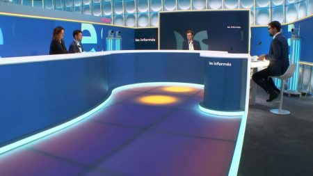 Macron et menace russe : l’exécutif sur la sellette au Salon de l’Agriculture, débats des Informés Emmanuel Macron face à la menace russe, l'exécutif en terrain miné au salon de l'agriculture... Les informés du matin du vendredi 21 février 2025
Tous les matins, les informés débattent de l'actualité autour de Benjamin Fontaine et Antoine Comte.