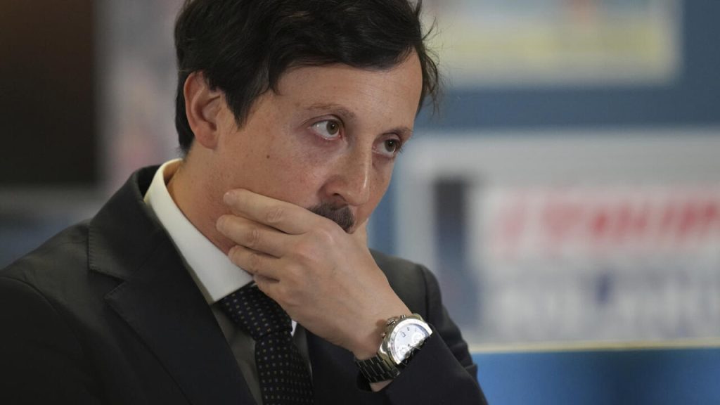 Marseille Supremo Longoria a interdit pour 15 matchs sur une insulte de «corruption»