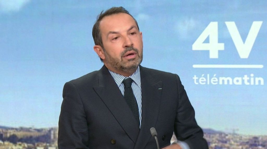 Motion de censure du PS : "On ne va pas voter ce type de déclarations", indique Sébastien Chenu, vice-président du RN