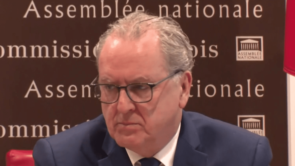 Conseil constitutionnel : Richard Ferrand élu président de peu
