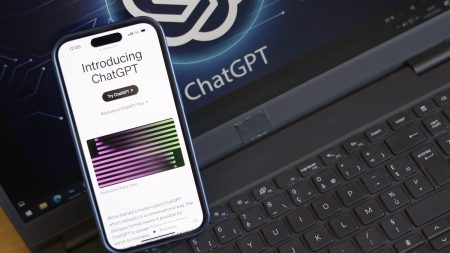 Sommet IA : Star de la navigation et course de 24h sur tapis, actu du 10 février :
Podcast
:
Podcast
Sommet de l'IA, une nouvelle star de la navigation et 24h de course sur un tapis : ça dit quoi ce 10 février ?