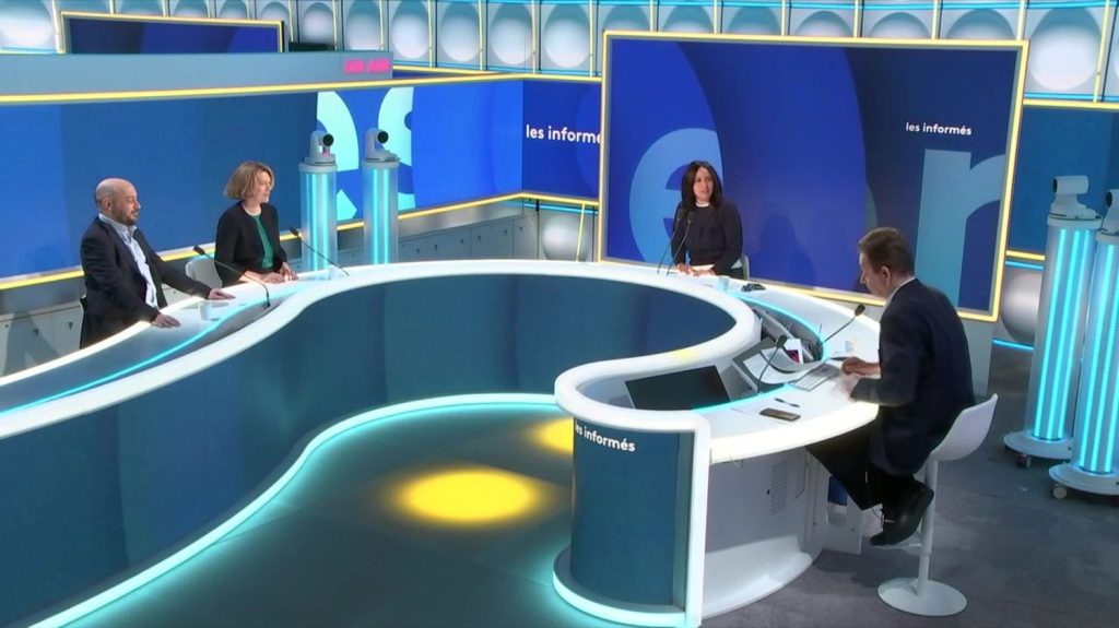 Sommet sur l'IA, débat sur le droit du sol... Les informés du matin du lundi 10 février

          Tous les jours, les informés débattent de l'actualité autour de Salhia Brakhlia et Renaud Dély.