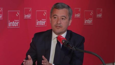 Téléphones en prison : Darmanin écoute la contrôleuse générale sans accepter un « discours de défaite » Téléphone portable en prison : Gérald Darmanin va "écouter les conclusions" de la contrôleuse générale mais ne veut pas d'un "discours de défaite"