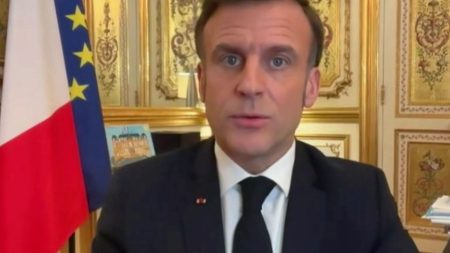 Ukraine : Macron répond aux internautes sur la guerre Guerre en Ukraine : Macron répond aux internautes