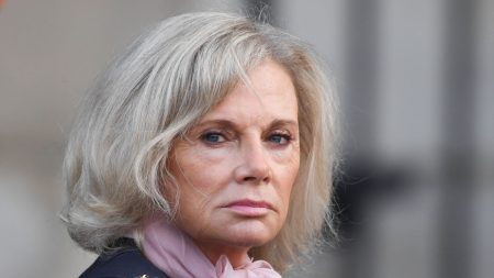 Violences à Notre-Dame de Bétharram : la ministre de la Justice de l'époque, Elisabeth Guigou, avait été avertie dès 1998 par trois signalements