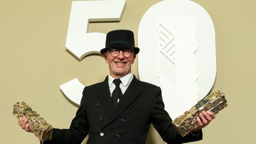 :
    le dernier publié



  



  


      

  

  
    
    50ème cérémonie des Césars : le triomphe pour "Émilia Perez"

          Le film de Jacques Audiard obtient 7 récompenses, dont meilleur film et meilleure réalisation. Thierry Fiorile et Matteu Maestracci ont suivi la cérémonie.
    
    
          Diffusé le 01/03
                      
        4min