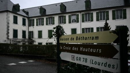 Affaire Bétharram : l'un des accusés a travaillé dans un établissement privé à Neuilly, d'éventuelles victimes appelées à se manifester