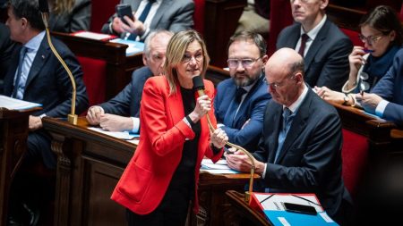 Crise climatique : le gouvernement dévoile son Plan d’adaptation, scepticisme des associations Crise climatique : le gouvernement livre son Plan national d'adaptation et laisse les associations sceptiques