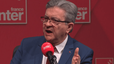 Cyril Hanouna : Jean-Luc Mélenchon réagit – « Nous ne sommes pas antisémites, lâchez-nous ! » Affiche sur Cyril Hanouna : "Nous ne sommes pas antisémites, lâchez-nous !", réagit Jean-Luc Mélenchon