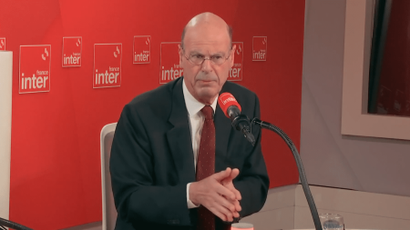 Droits de douane américains sur l'automobile : "C'est une très mauvaise nouvelle et c'est un acte non-coopératif", dénonce Éric Lombard