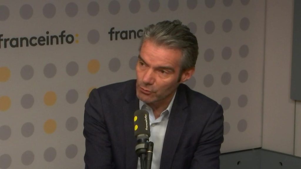 Droits de douane sur les voitures non-américaines : la France ne sera "pas directement concernée", affirme le directeur de l’Observatoire Cetelem de l’Automobile