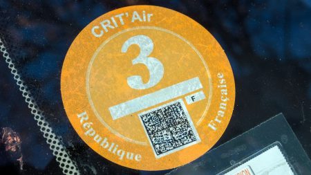 Suppression des ZFE : "C’est un dispositif qui n'était pas tenable", estime le député Droite républicaine Ian Boucard