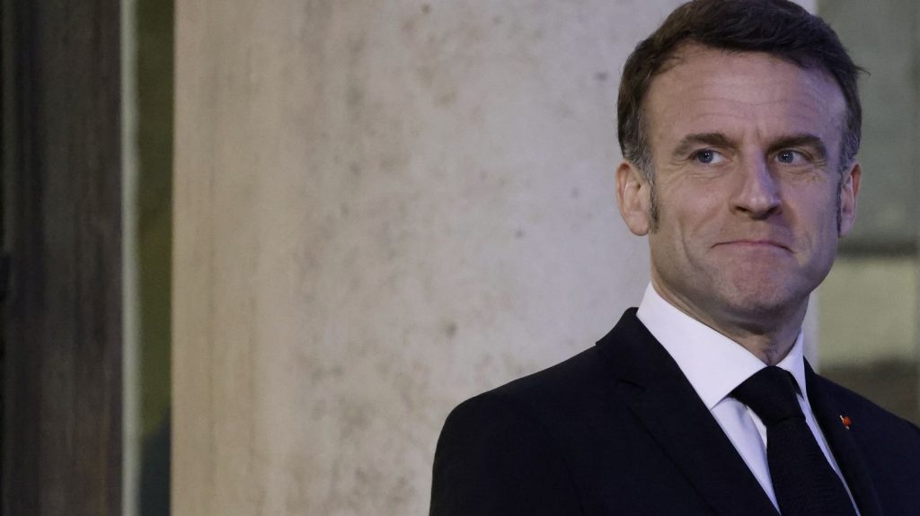 L'Elysée met en garde contre de faux SMS prétendument signés par Emmanuel Macron
