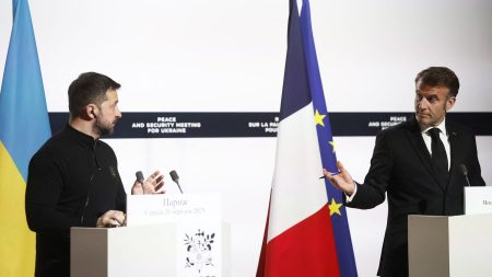 Guerre en Ukraine : Emmanuel Macron annonce une aide militaire supplémentaire de deux milliards d'euros à Kiev