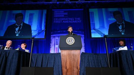 Maison Blanche : les correspondants annulent l’humoriste prévue pour leur dîner annuel Les correspondants de la Maison Blanche décommandent l'humoriste censée se produire à leur dîner annuel