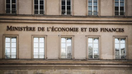 Le ministère de l'Economie et des Finances a été perquisitionné dans une enquête pour blanchiment immobilier visant un milliardaire russe