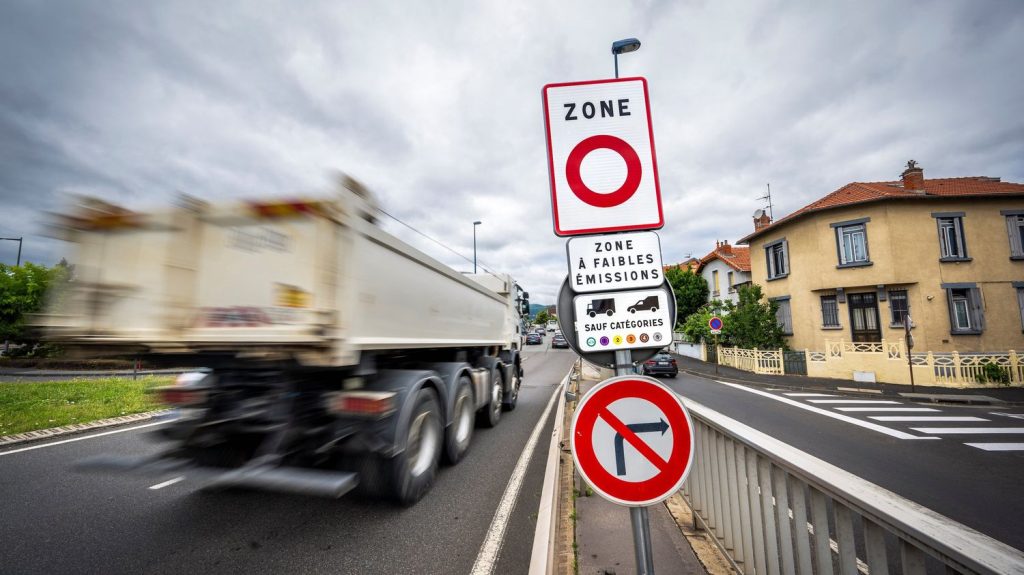 Pollution de l’air : quel est le bilan des zones à faibles émissions, que des députés veulent supprimer ?