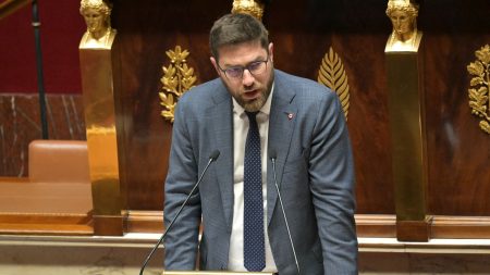 Procès Le Pen : sanction nécessaire si faute avérée, selon le député LR Vincent Jeanbrun Procès de Marine Le Pen : "S'il est avéré qu'elle a commis une faute, elle doit être sanctionnée", estime le député LR Vincent Jeanbrun