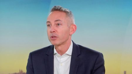 RN : Ian Brossat critique une justice à deux vitesses dans le procès des assistants parlementaires Procès des assistants parlementaires du RN : "Je ne suis pas favorable à une justice à deux vitesses", souligne Ian Brossat, sénateur PCF de Paris