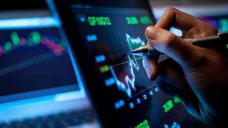 Réarmement de l'Europe : les taux d'emprunt de l'Allemagne et de la France montent en flèche

          C'est une conséquence directe de la situation géopolitique tendue sur fond de dossier ukrainien : les taux d’emprunt des États européens augmentent, à commencer par celui de l’Allemagne.