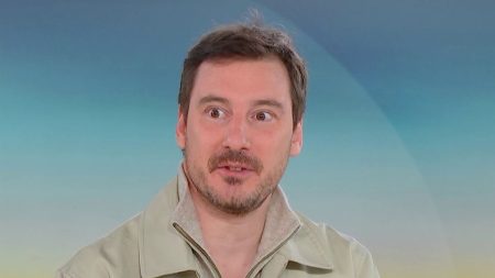 Retraites : La décision de la CGT réduit les chances de succès, explique le journaliste Aurélien Devernoix Retraites : "Les discussions en l'état peuvent continuer, mais la décision de la CGT affaiblit les perspectives de réussite", selon Aurélien Devernoix, journaliste politique à RFI