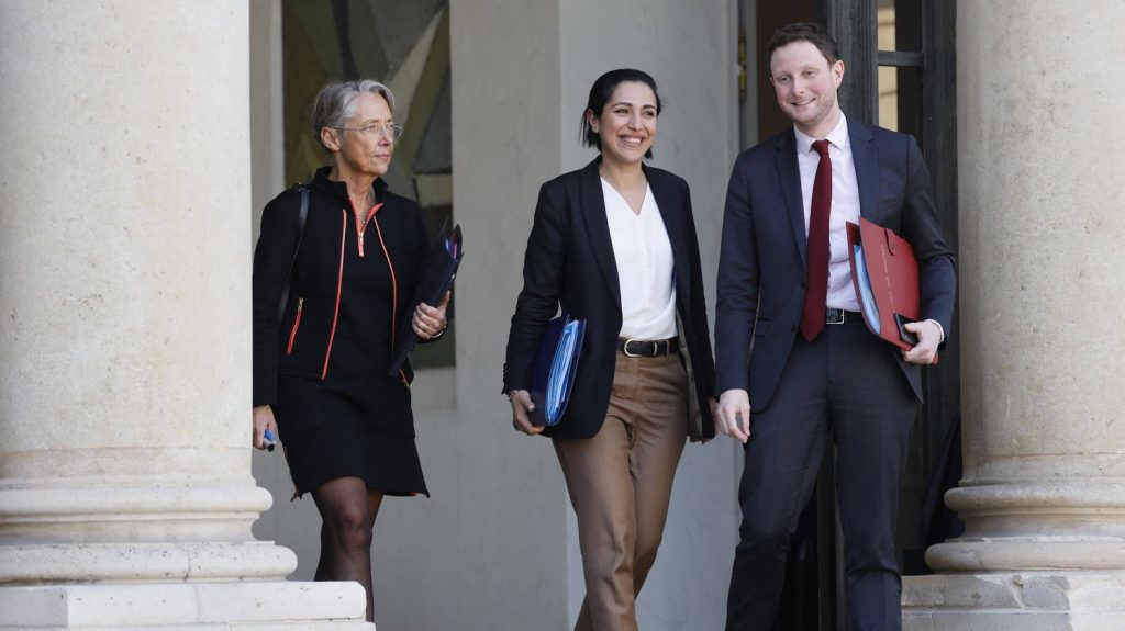 Sarah El Haïry nommée haute-commissaire à l'Enfance, Clément Beaune succède à François Bayrou au haut-commissariat au Plan