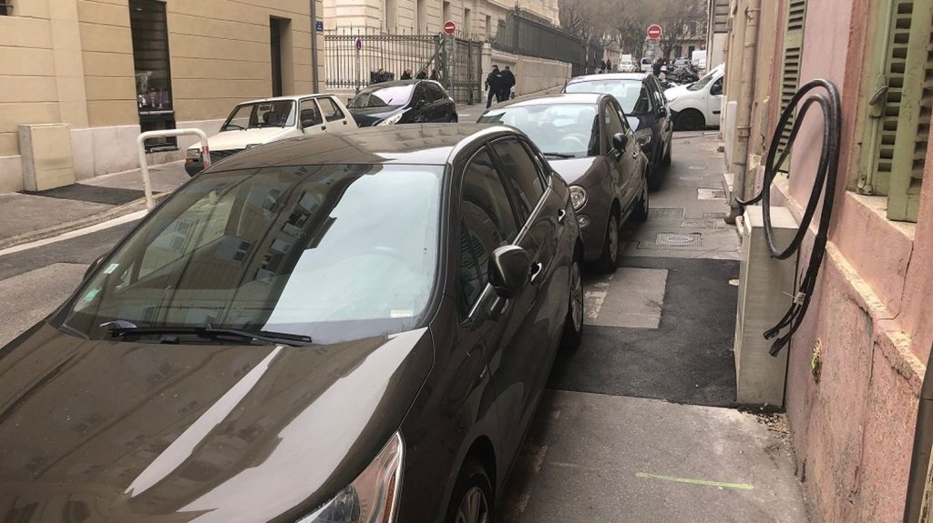 :
    le dernier publié



  



  


      

  

  
    
    Quelles solutions pour le limiter le coût de stationnement de sa voiture ?

          Laisser sa voiture au parking, dans la rue, finit par coûter cher. Mais il y a quelques petites astuces pour éviter une note trop salée.
    
    
          Diffusé le 08/03
                      
        2min