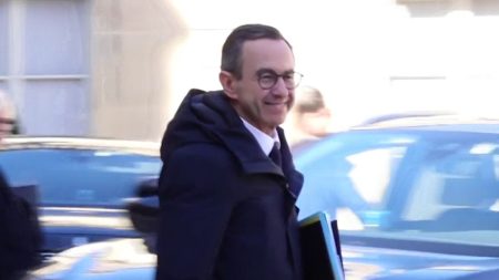 Tensions France-Algérie : manuel de la « riposte graduée » Tensions France-Algérie : le mode d'emploi de la "riposte graduée"