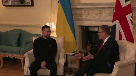 Trump-Zelensky : une possible rupture définitive entre les États-Unis et l’Ukraine ? Altercation Trump-Zelensky : les États-Unis et l’Ukraine vont-ils vers une rupture définitive ?